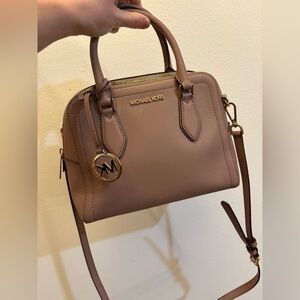 Michael Kors Blush Pink crossbody/shoulder bag (2way bag) New‎ without tags